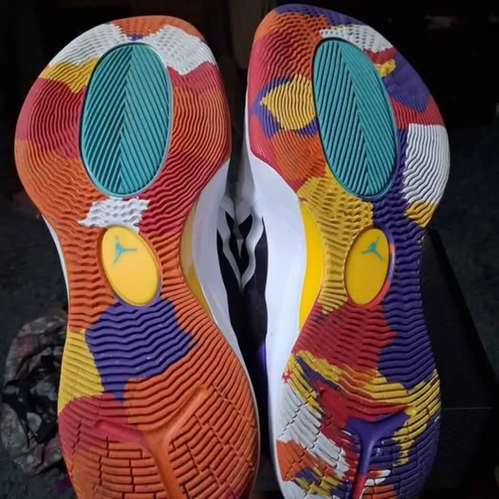 Jordan. Like new! Size 12